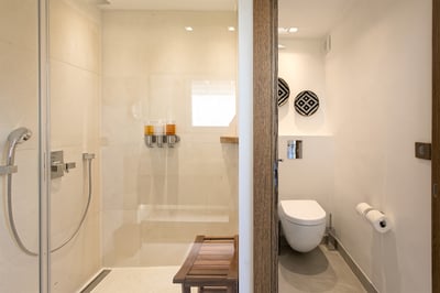 Luxury Villa Photo #34
