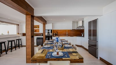 Luxury Villa Photo #23
