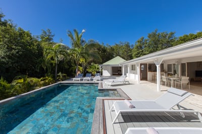 Luxury Villa Photo #7