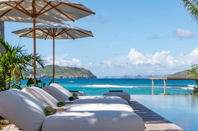 Luxury Villa Photo #3