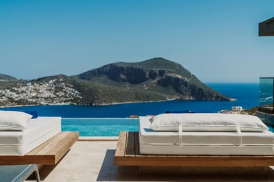 Luxury Villa Photo #7