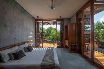 Luxury Villa Photo #17