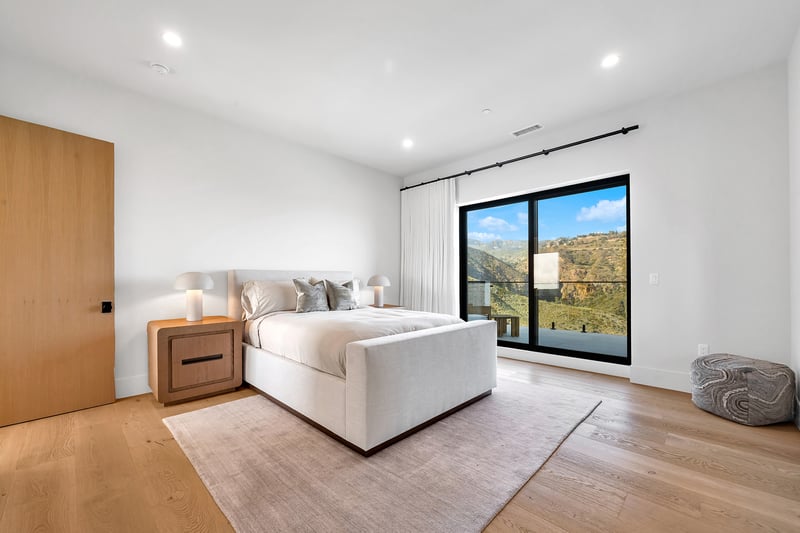 Murphy Crest Oceanview Estate