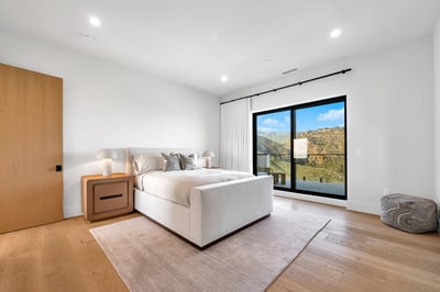 Luxury Villa Photo #46