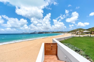 Luxury Villa Photo #27