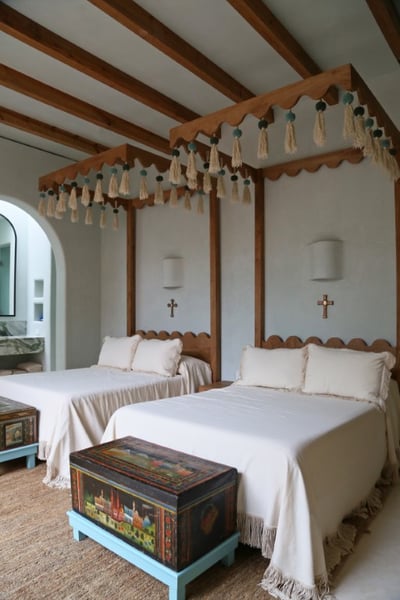 Luxury Villa Photo #32