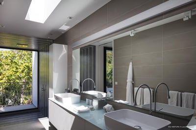 Luxury Villa Photo #22