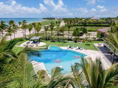 Luxury Villa Photo #8