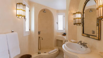 Luxury Villa Photo #39