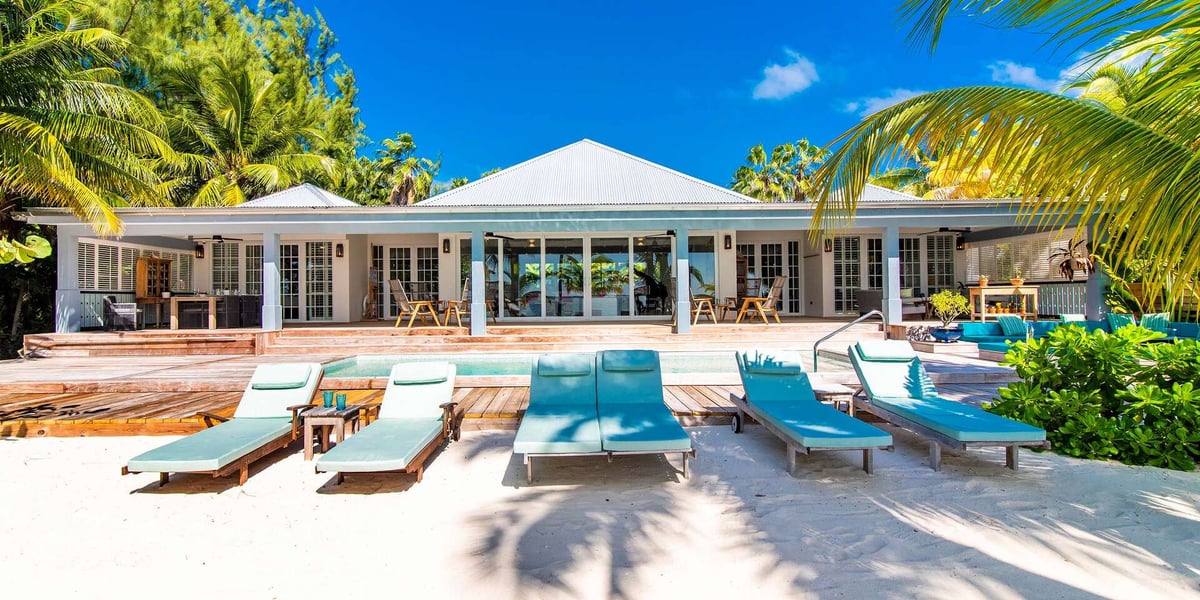 Les Jalousies villa rental in Cayman Kai - 1