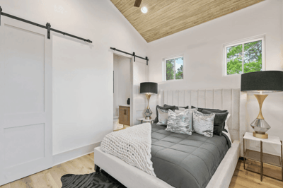Luxury Villa Photo #12
