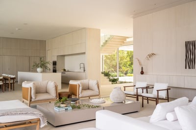 Luxury Villa Photo #23