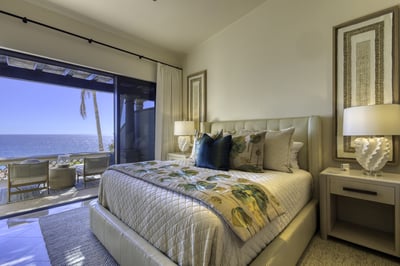 Luxury Villa Photo #53