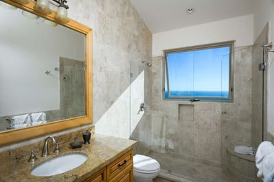 Luxury Villa Photo #43