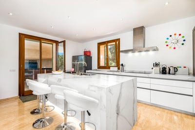 Luxury Villa Photo #25