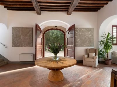 Luxury Villa Photo #22