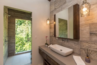 Luxury Villa Photo #24