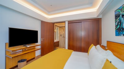 Luxury Villa Photo #46