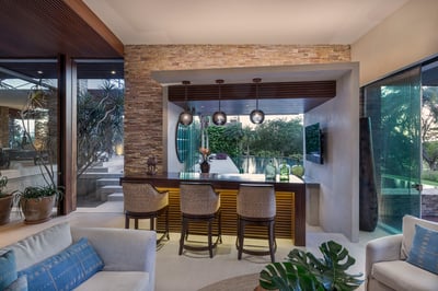 Luxury Villa Photo #28