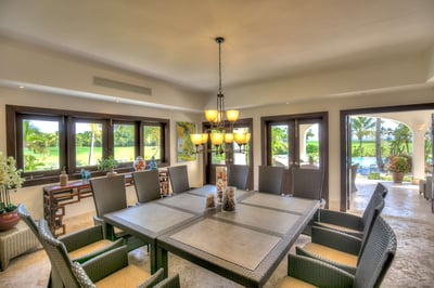 Luxury Villa Photo #15