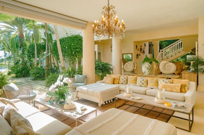 Luxury Villa Photo #24