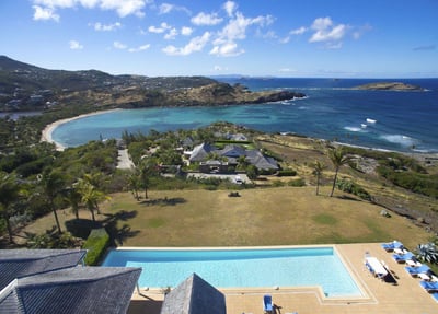 Luxury Villa Photo #4