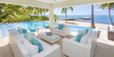 Luxury Villa Photo #6