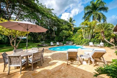 Luxury Villa Photo #3