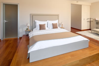 Luxury Villa Photo #22