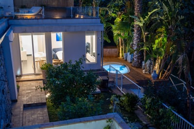 Luxury Villa Photo #8