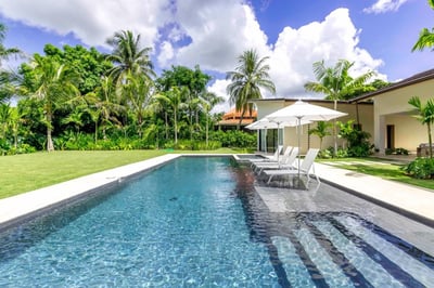 Luxury Villa Photo #2