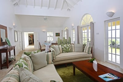 Luxury Villa Photo #11