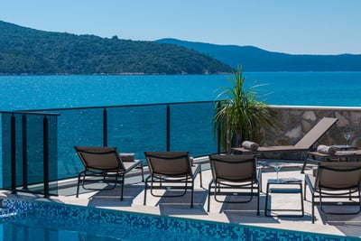 Luxury Villa Photo #16
