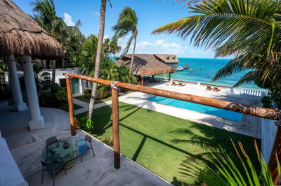 Luxury Villa Photo #43