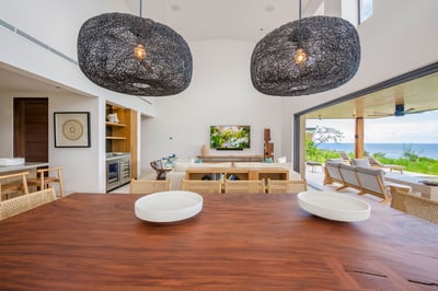 Luxury Villa Photo #22