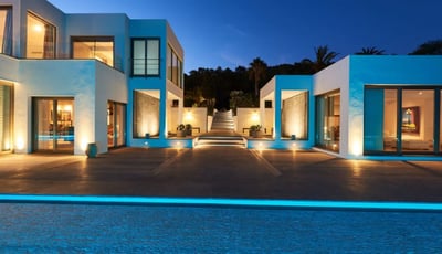Luxury Villa Photo #5
