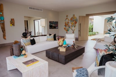 Luxury Villa Photo #13