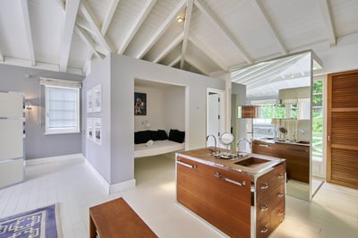 Luxury Villa Photo #27