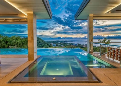Luxury Villa Photo #7