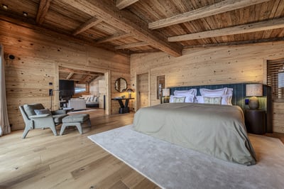 Luxury Villa Photo #86