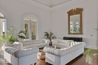 Luxury Villa Photo #31