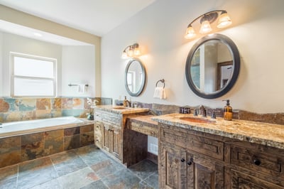 Luxury Villa Photo #22