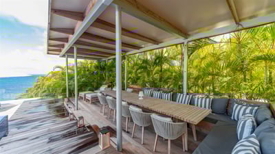 Kitchen & Dining Area