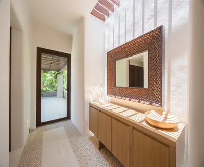 Luxury Villa Photo #42