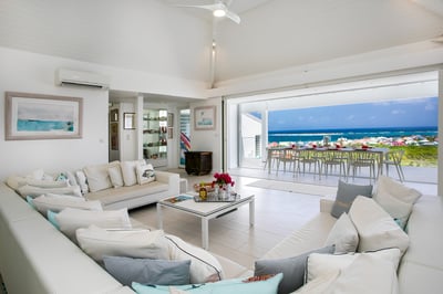 Luxury Villa Photo #19