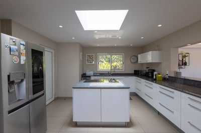 Luxury Villa Photo #20