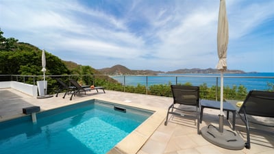 Pool & Terrace