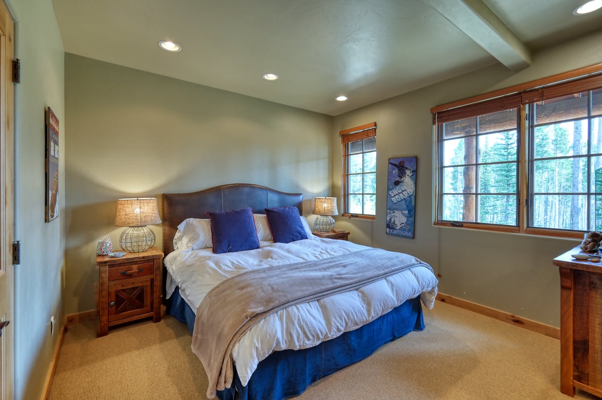 Moonlight Mountain Home | 1 Hidden Trail