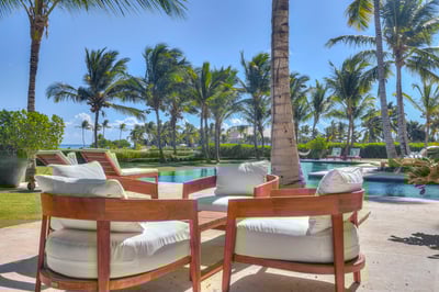 Luxury Villa Photo #26