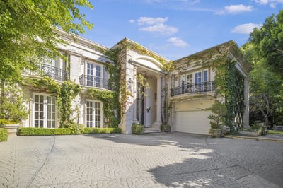 Luxury Villa Photo #16